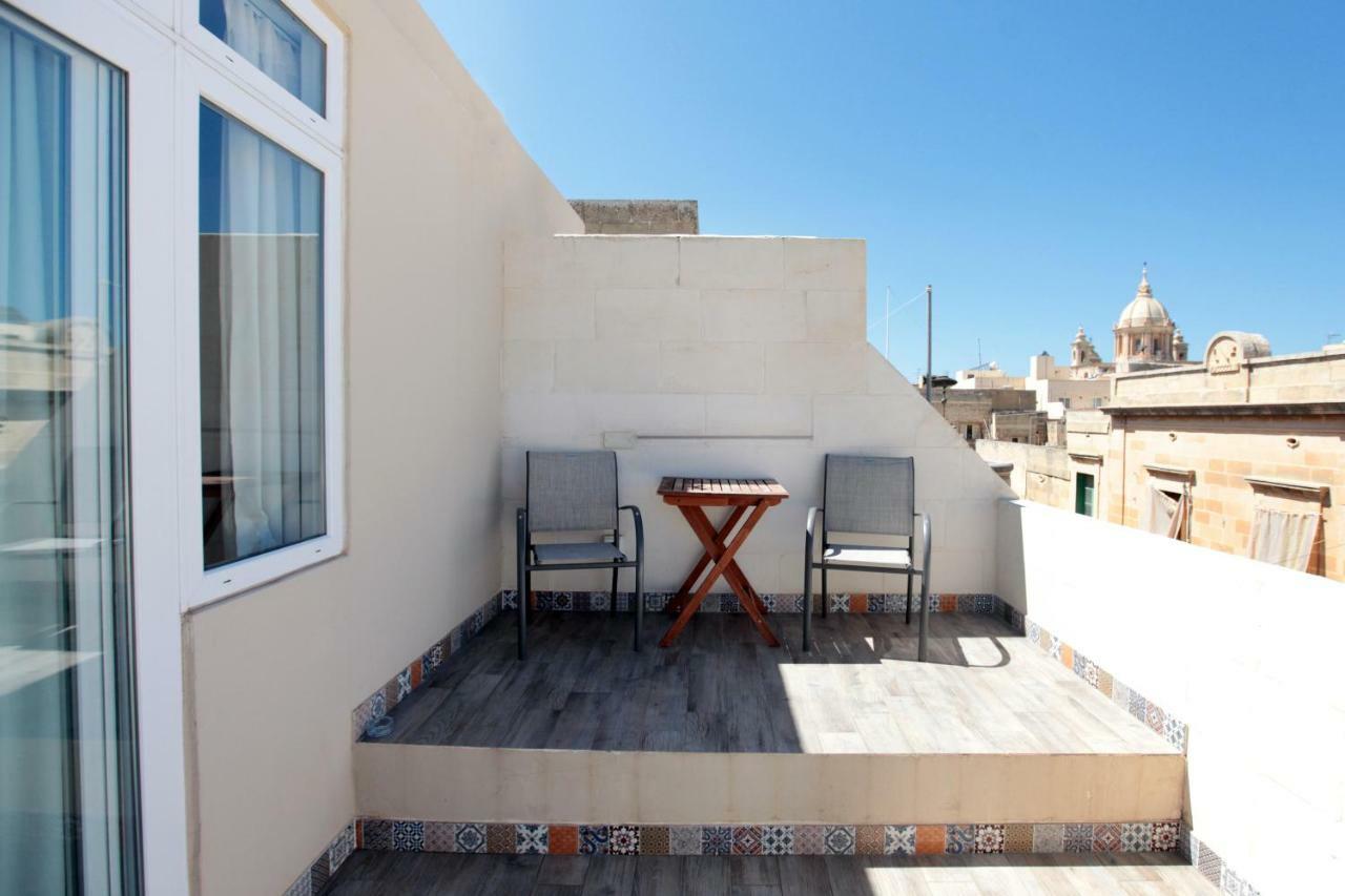 Angels' Place Aria Nadur ภายนอก รูปภาพ